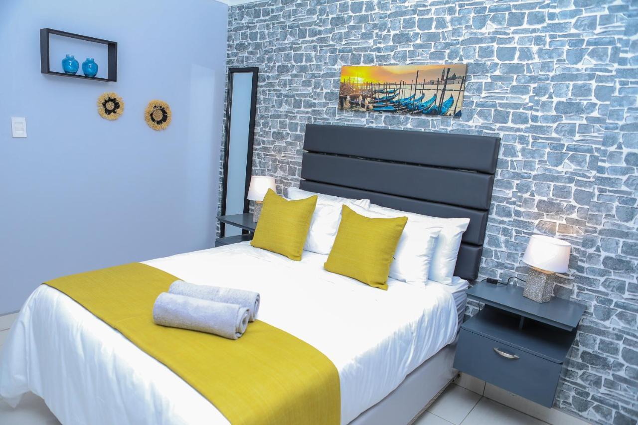 Delux Guesthouse Volksrust Luaran gambar